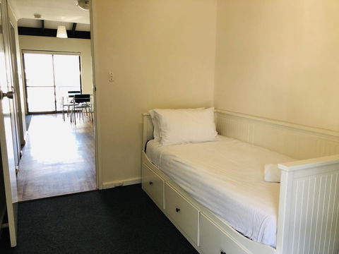 Seashore Memories - Sleeps 3 - Accommodation Port Hedland 5