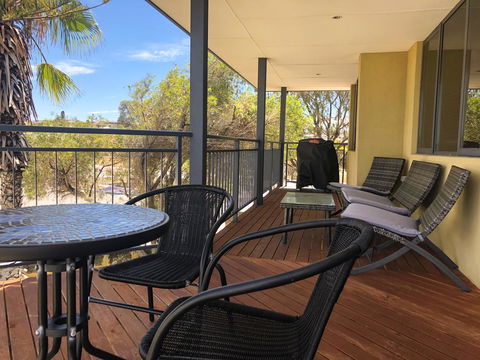 Mullaloo Beachfront Retreat - Accommodation Port Hedland 11