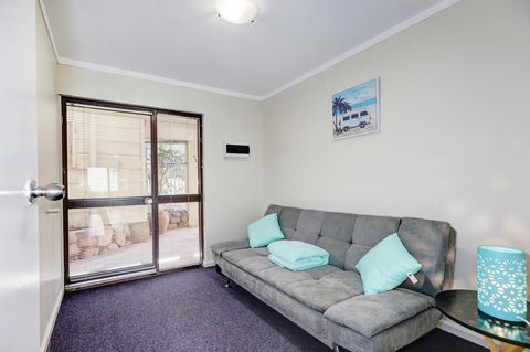 West Beach Lagoon 202 - Quiet & Ground Floor! - Accommodation Port Hedland 5