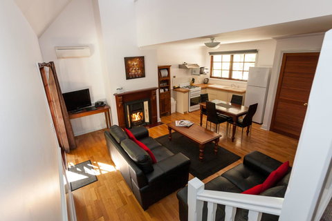 Riverglen Chalets - Accommodation Port Hedland 37