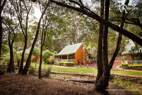 Riverglen Chalets - Accommodation Port Hedland 26