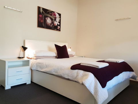 Stirling Apartments - Studio 1 - Accommodation Port Hedland 6