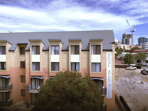 Regal Apartments - Accommodation Port Hedland 2