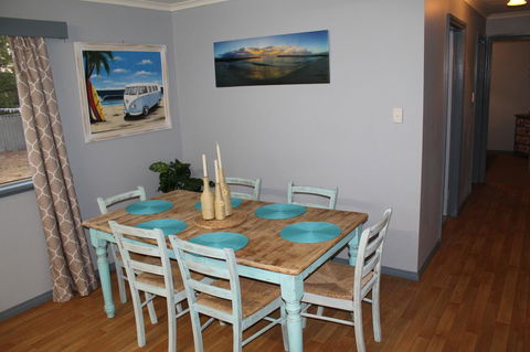 Jbay Beach Shack - Accommodation Port Hedland 11