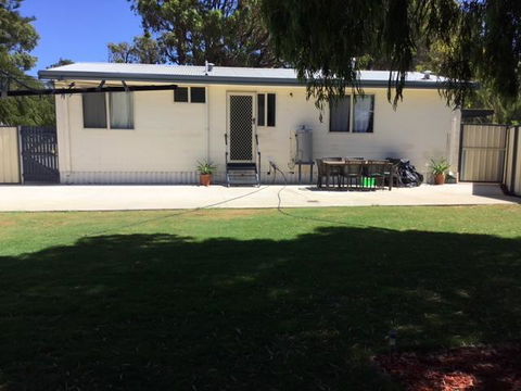 Jbay Beach Shack - Accommodation Port Hedland 2
