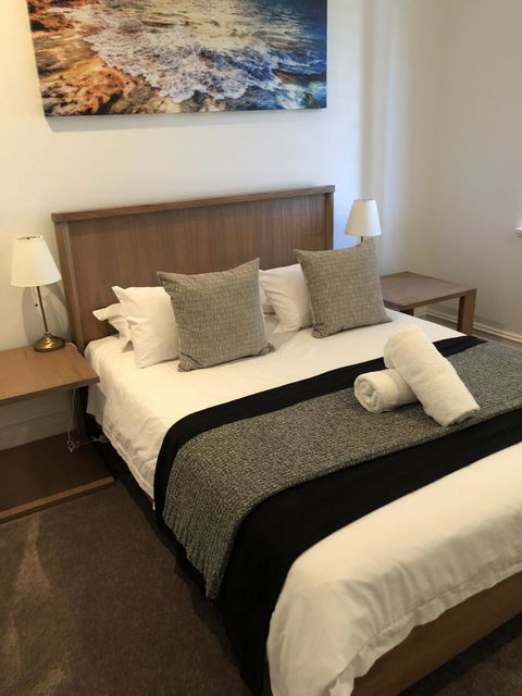 Caves Road Guest Houses - Accommodation Port Hedland 7