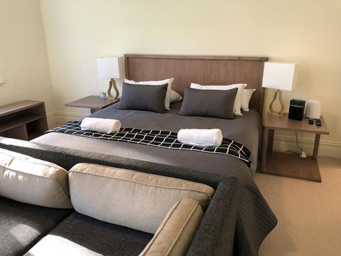 Caves Road Guest Houses - Accommodation Port Hedland 10