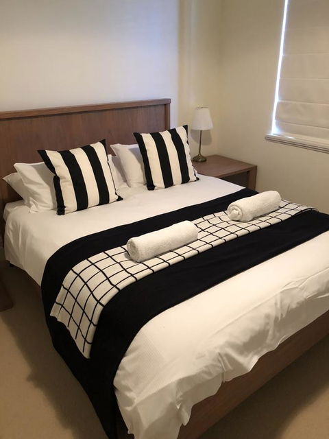 Caves Road Guest Houses - Accommodation Port Hedland 1