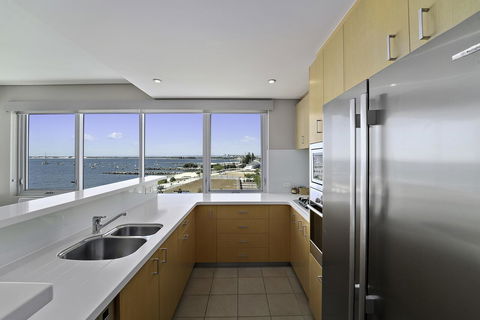 Luxury Suite Bunbury - Accommodation Port Hedland 8