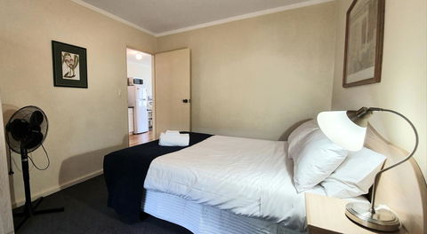 West Beach Lagoon 208 â€“ Great Value! - Accommodation Port Hedland 3