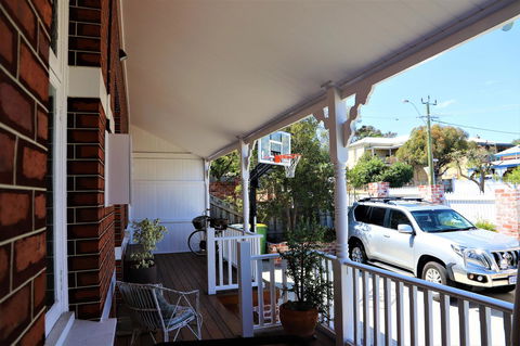 Fremantle Heritage Home For You To Enjoy! - Accommodation Port Hedland 6