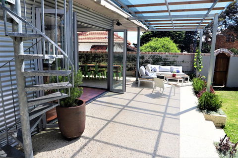 Fremantle Heritage Home For You To Enjoy! - Accommodation Port Hedland 10