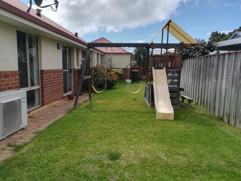 Stableford Cottage Holiday Home Dunsborough - Accommodation Port Hedland 6