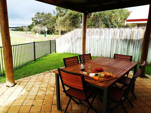 Stableford Cottage Holiday Home Dunsborough - Accommodation Port Hedland 11