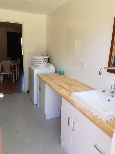 Kalbarri Seaview Villas - Accommodation Port Hedland 0