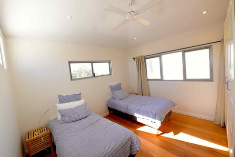 Sunny Blinco Street House - Accommodation Port Hedland 10