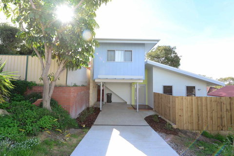 Sunny Blinco Street House - Accommodation Port Hedland 13