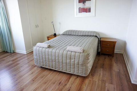 Studio 208 With Ocean Views - Accommodation Port Hedland 4