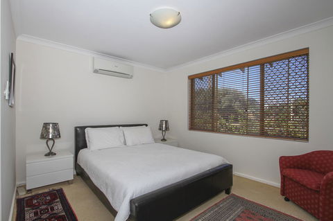 Leederville Townhouse - Accommodation Port Hedland 4