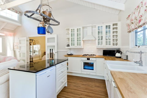 Quiet Escapes Cottages - Accommodation Port Hedland 21