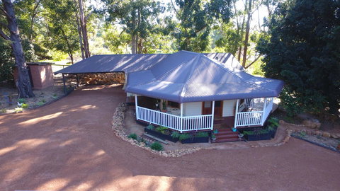 Quiet Escapes Cottages - Accommodation Port Hedland 0