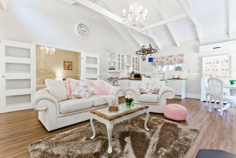 Quiet Escapes Cottages - Accommodation Port Hedland 20