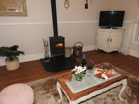 Quiet Escapes Cottages - Accommodation Port Hedland 4