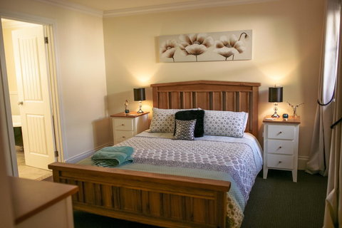 Quiet Escapes Cottages - Accommodation Port Hedland 24