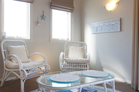 Fremantle Local Beach Studio - Accommodation Port Hedland 15
