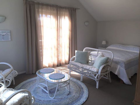 Fremantle Local Beach Studio - Accommodation Port Hedland 25