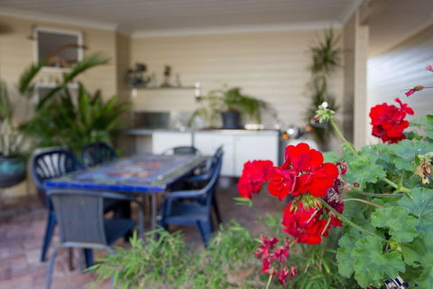 Fremantle Local Beach Studio - Accommodation Port Hedland 4