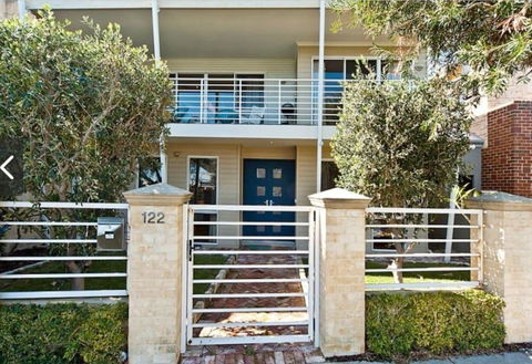 Fremantle Local Beach Studio - Accommodation Port Hedland 1
