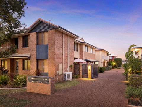 Cooper Street - Accommodation Port Hedland 39