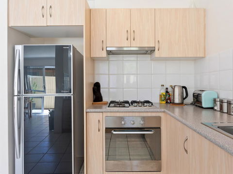 Cooper Street - Accommodation Port Hedland 27