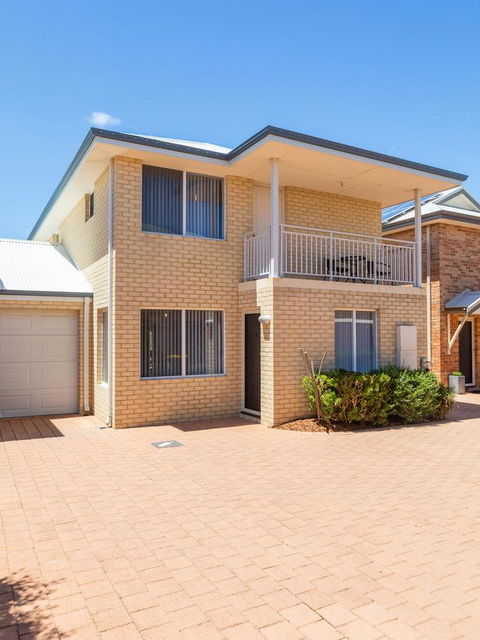 Cooper Street - Accommodation Port Hedland 22