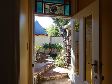 The Blacksmiths Cottage - Accommodation Port Hedland 8