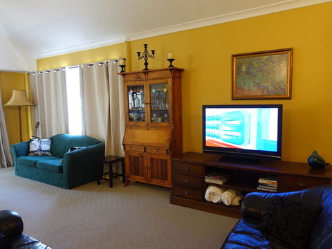 The Blacksmiths Cottage - Accommodation Port Hedland 7