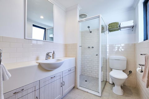 Fremantle Townhouse Unit 6 - Accommodation Port Hedland 9