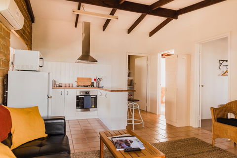 Margaret River Holiday Cottages - Accommodation Port Hedland 12