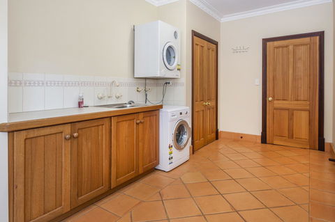 A Hidden Bush Delight - Accommodation Port Hedland 29