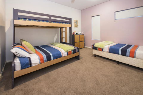 Calm Waters - Accommodation Port Hedland 19