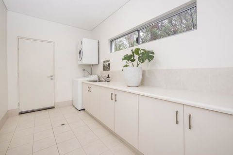 Calm Waters - Accommodation Port Hedland 27