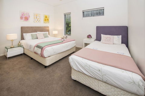 Calm Waters - Accommodation Port Hedland 14