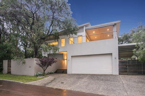 Calm Waters - Accommodation Port Hedland 1