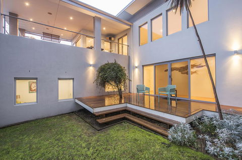 Calm Waters - Accommodation Port Hedland 23