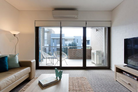 Beachside Living - South Fremantle - Accommodation Port Hedland 13