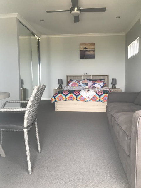 Beach House At SeaScapes.. - Accommodation Port Hedland 9