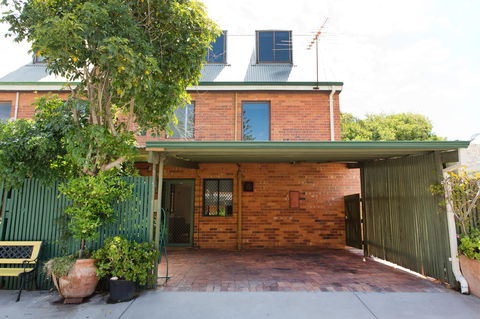 Monument Hill Townhouse - Fremantle - Accommodation Port Hedland 24