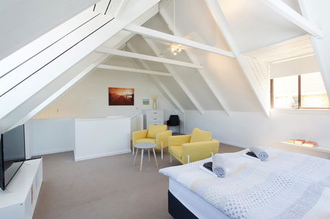 Monument Hill Townhouse - Fremantle - Accommodation Port Hedland 2