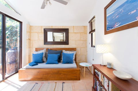 Monument Hill Townhouse - Fremantle - Accommodation Port Hedland 17
